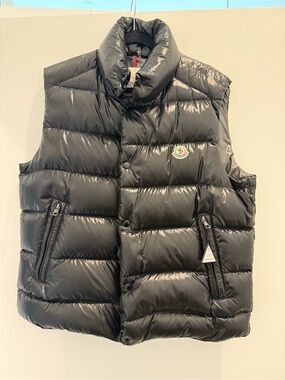 Moncler Men's Black Shiny Quilted Down Vest